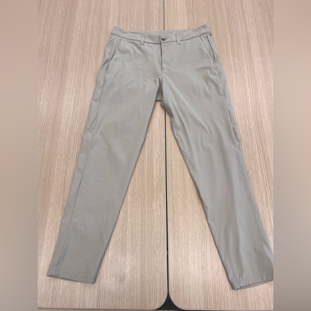 Lululemon Classic Fit 5 Pocket Men's Pants Khaki Tan 34 W x 39 L See Description